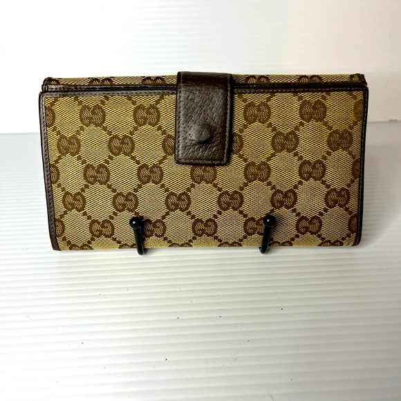 Authentic Gucci Brown and Tan Monogram Wallet - Picture 1 of 7